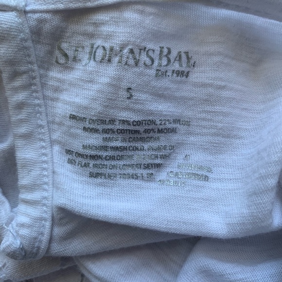💵St. John’s Bay Shirt - Picture 3 of 4